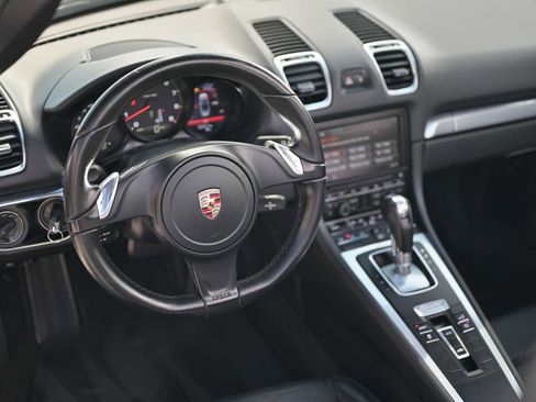 Used 2014 Porsche Boxster image 9