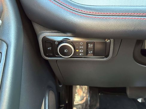 Used 2025 Ford Explorer ST w/ Sun And Sound Package AWD/4WD image 23