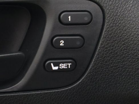 Used 2024 Honda Passport EX-L image 37