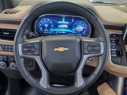 Used 2024 Chevrolet Tahoe Premier AWD/4WD image 21