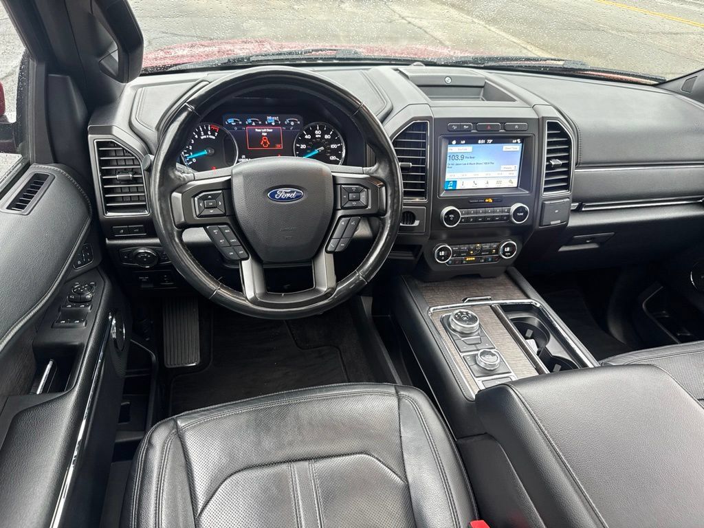 Used 2019 Ford Expedition Limited AWD/4WD image 30