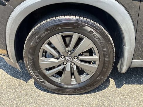 Used 2022 Nissan Pathfinder SV FWD image 19