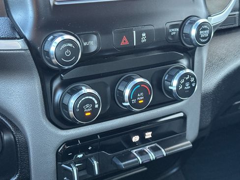 Used 2024 RAM 3500 Big Horn image 20