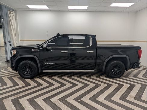 Used 2019 GMC Sierra 1500 Denali w/ Denali Ultimate Package AWD/4WD image 3
