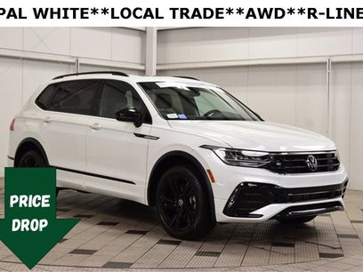 Used 2024 Volkswagen Tiguan SE R-Line