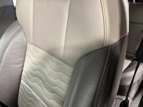 Used 2024 Chevrolet Silverado 1500 ZR2 w/ Technology Package image 20