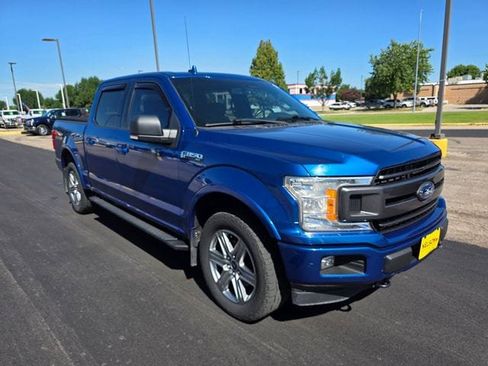 Used 2018 Ford F150 XLT w/ Equipment Group 302A Luxury AWD/4WD image 5
