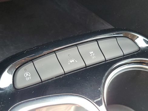 Certified 2023 Buick Encore GX Preferred w/ Cold Weather Comfort Package FWD image 27