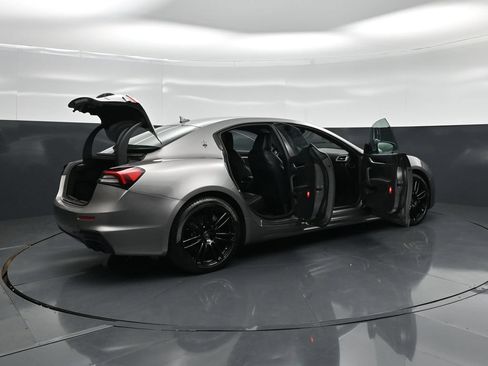 Used 2022 Maserati Ghibli GT RWD image 4