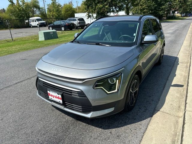 Certified 2023 Kia Niro LX FWD image 7