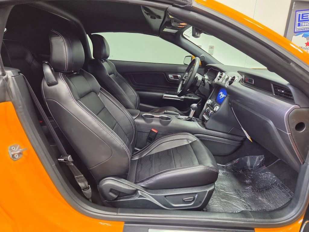 Used 2022 Ford Mustang GT Premium w/ GT Performance Package RWD image 14