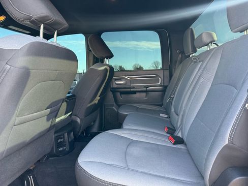 Used 2023 RAM 2500 Big Horn w/ Level 1 Equipment Group AWD/4WD image 20