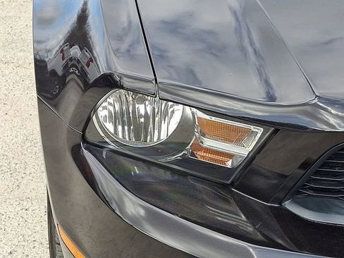 Used 2012 Ford Mustang Coupe image 24