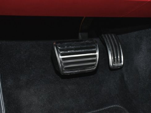 Used 2024 Porsche Cayenne Turbo GT image 22