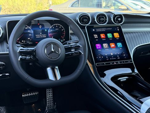 New 2025 Mercedes-Benz GLC 300 4MATIC image 26