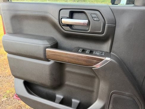 Used 2019 Chevrolet Silverado 1500 LT w/ Texas Edition AWD/4WD image 30