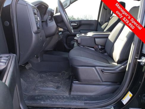 Used 2019 Chevrolet Silverado 1500 Custom w/ Custom Value Package image 14