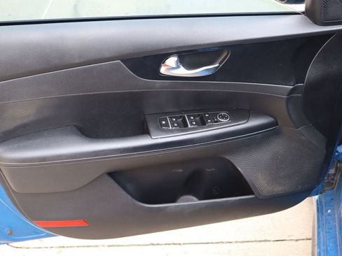 Used 2022 Kia Forte GT-Line w/ GT-Line Premium Package FWD image 19