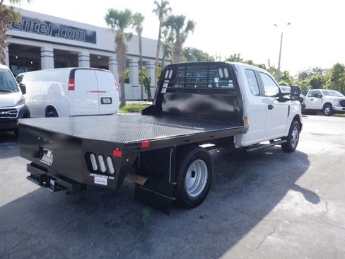 Used 2018 Ford F350 XL w/ Power Equipment Group image 7