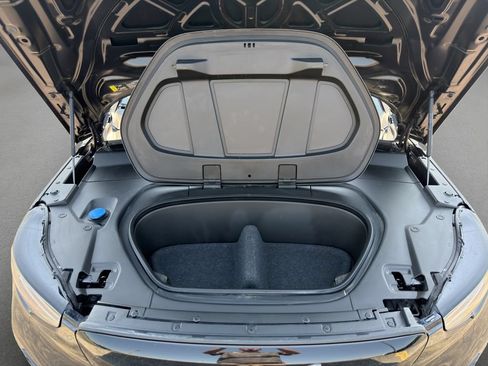 Used 2023 Volvo C40 P8 Recharge Ultimate AWD/4WD image 21