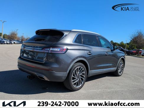 Used 2020 Lincoln Nautilus Reserve w/ Cargo Utility Package image 5