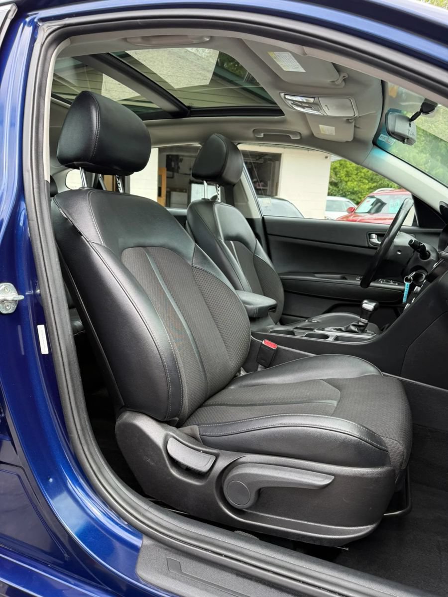 Used 2018 Kia Optima S w/ Panoramic Sunroof Package FWD image 20