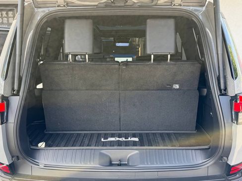 Used 2024 Lexus GX 550 w/ Cold Area Package AWD/4WD image 47