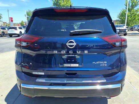 New 2026 Nissan Rogue Platinum AWD/4WD image 10