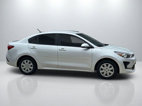 Used 2023 Kia Rio LX FWD image 4