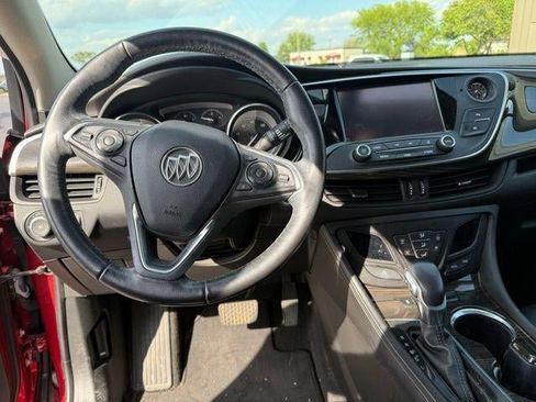 Used 2019 Buick Envision Essence FWD image 11