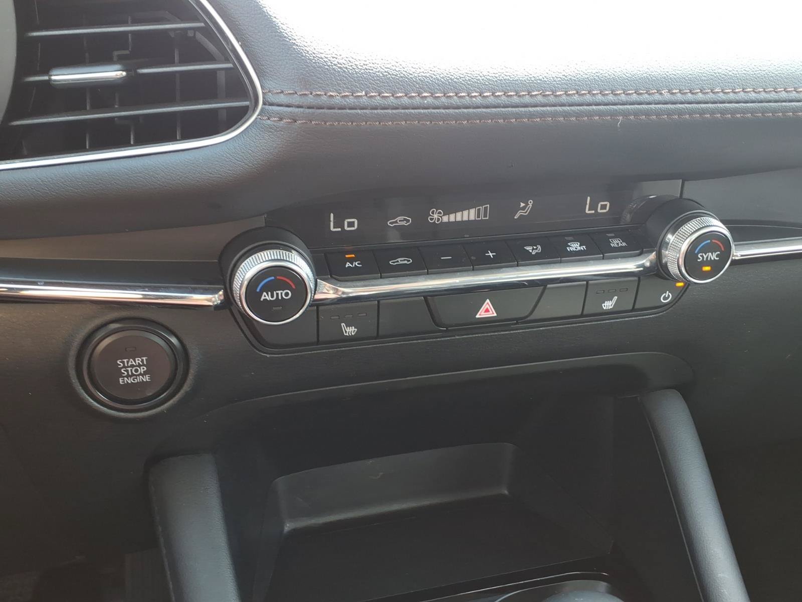 Used 2024 MAZDA MAZDA3 s FWD image 18