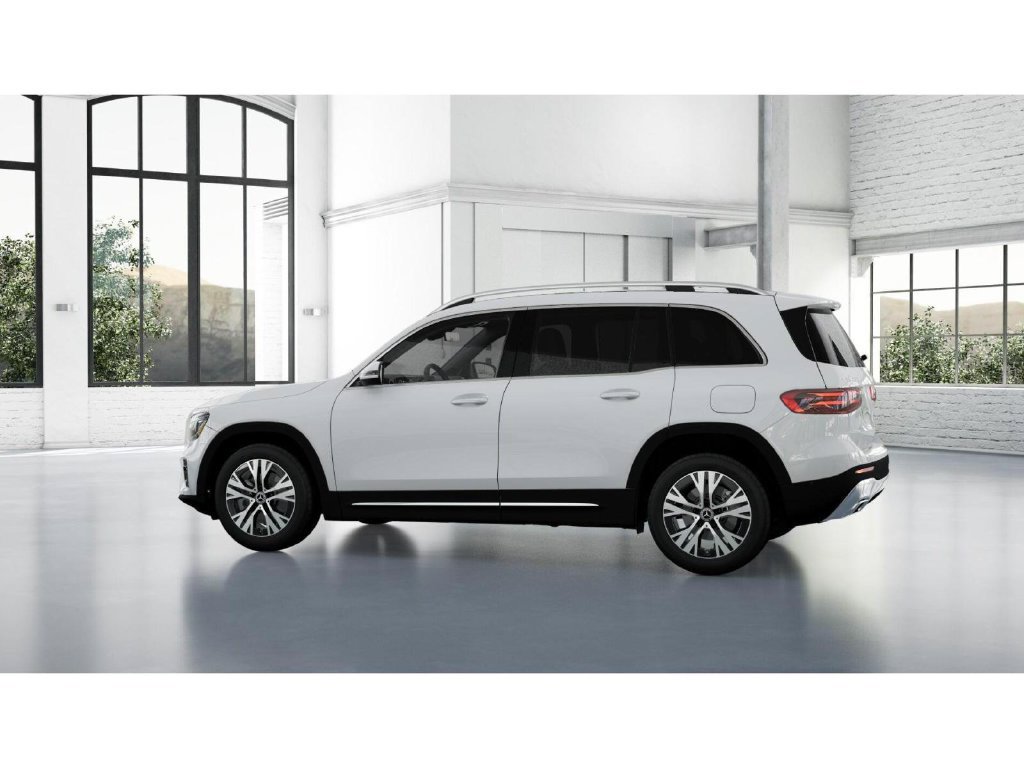 New 2026 Mercedes-Benz GLB 250 4MATIC image 32