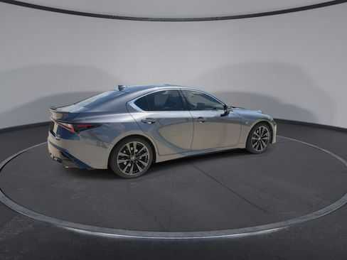 Used 2024 Lexus IS 300 F Sport RWD image 9