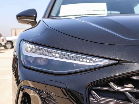 New 2026 Audi A6 Premium Plus AWD/4WD image 9