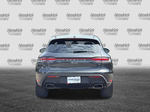 Used 2025 Porsche Macan image 6