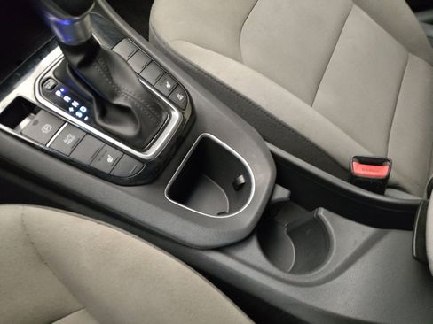 Used 2021 Hyundai Ioniq SEL image 26