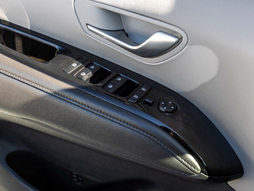 Used 2024 Hyundai Tucson Limited AWD/4WD image 12