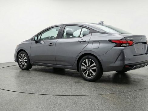 Used 2025 Nissan Versa SV image 6