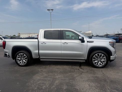 Used 2022 GMC Sierra 1500 Denali AWD/4WD image 4