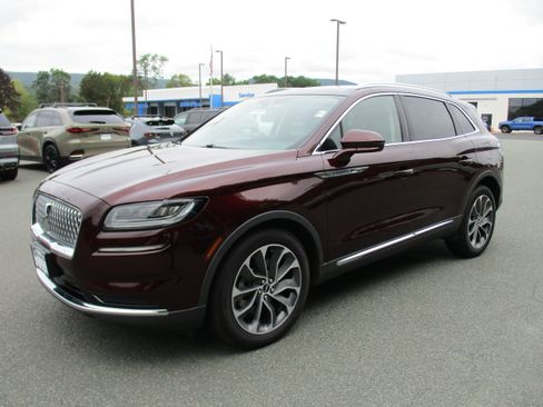 Used 2022 Lincoln Nautilus Reserve w/ Luxury Package AWD/4WD image 1