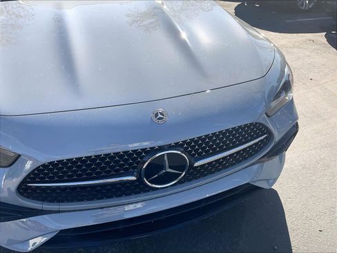 Used 2024 Mercedes-Benz CLE 300 CLE 300 image 32