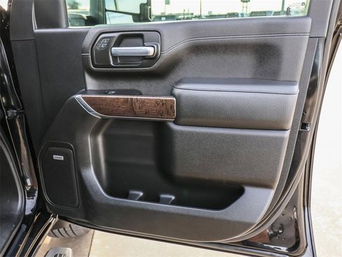 Used 2022 GMC Sierra 2500 Denali w/ Technology Package image 20