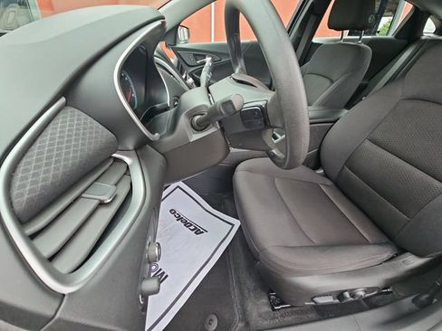 Used 2025 Chevrolet Malibu LT FWD image 12