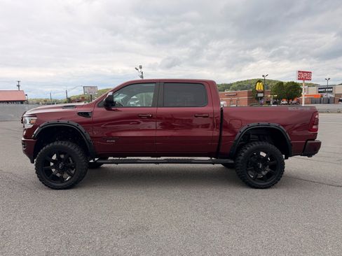 Used 2023 RAM 1500 Big Horn AWD/4WD image 3