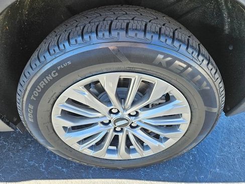 Certified 2024 Cadillac XT4 Premium Luxury FWD image 14