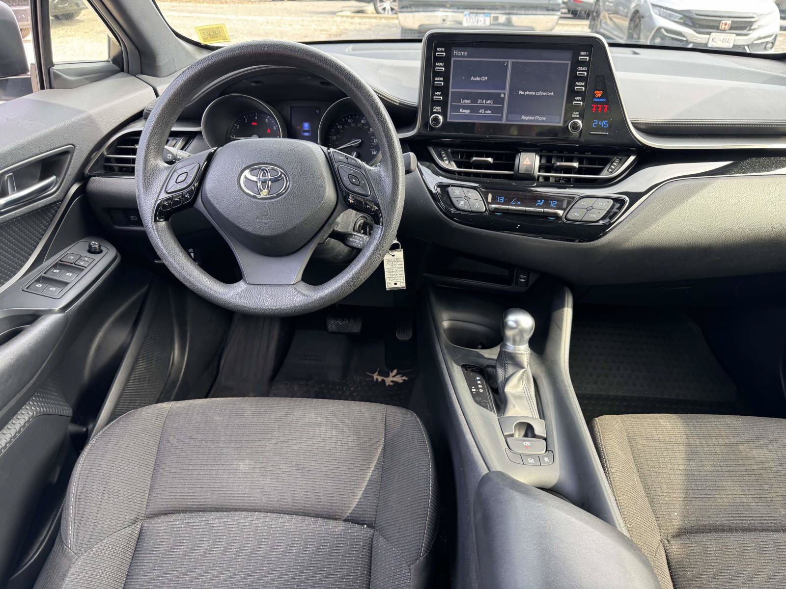 Used 2019 Toyota C-HR LE FWD image 10