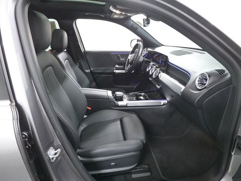 Used 2023 Mercedes-Benz EQB 300 4MATIC w/ Exclusive Package image 35