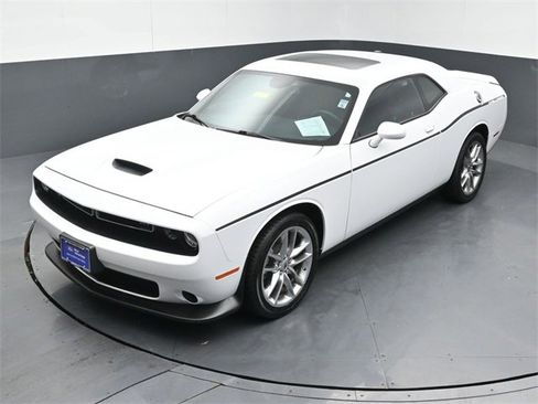 Used 2023 Dodge Challenger GT image 44