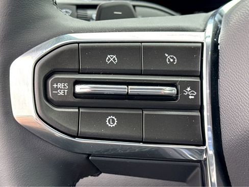New 2026 GMC Terrain Elevation w/ Elevation Premium Package AWD/4WD image 16