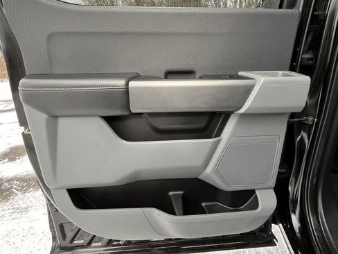 Used 2023 Ford F150 XLT RWD image 15
